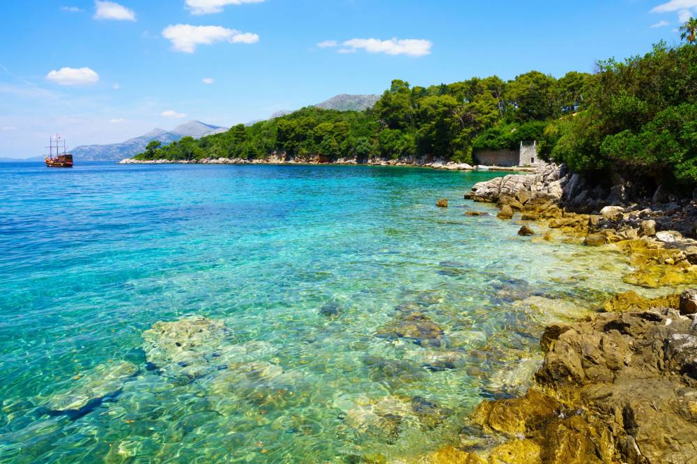 Elaphiten Insel Kolocep Kroatien.jpeg